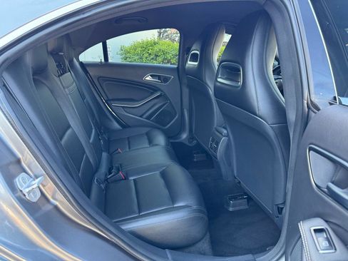 Used 2015 Mercedes-Benz CLA 250 4MATIC image 35