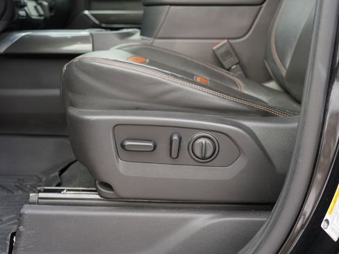 Used 2020 GMC Sierra 1500 AT4 w/ AT4 Premium Package image 16