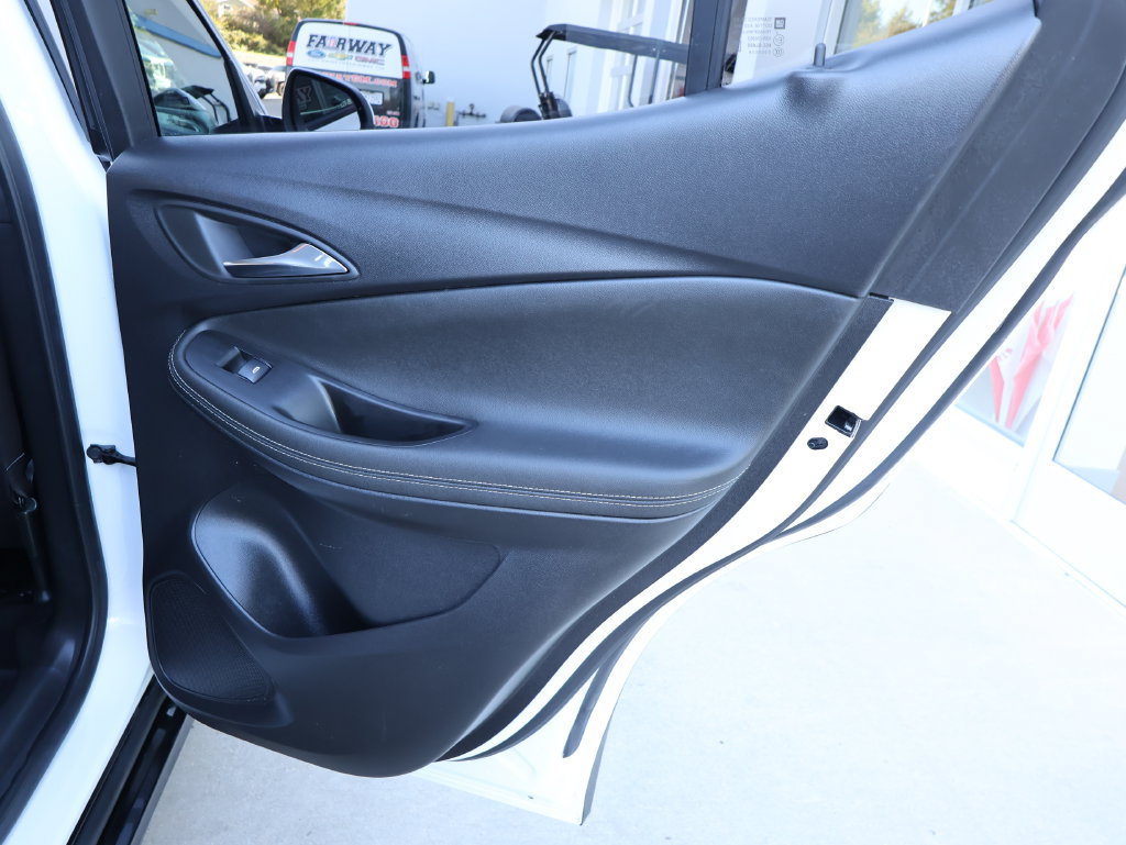 Used 2024 Buick Encore GX Sport Touring w/ Comfort Package AWD/4WD image 29