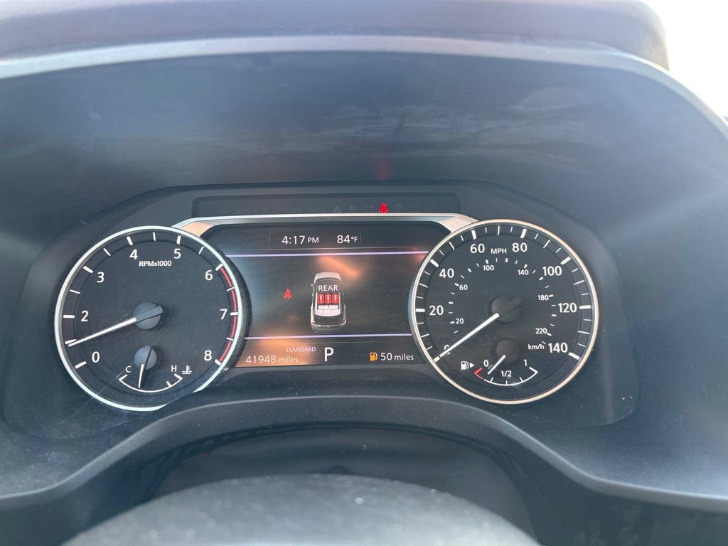 Used 2023 Nissan Rogue SV FWD image 12