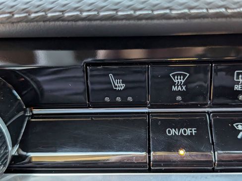 New 2026 Chevrolet Equinox LT w/ Midnight Edition image 21