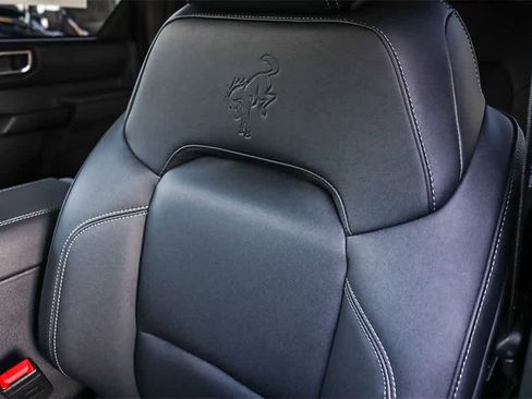 New 2025 Ford Bronco Badlands image 27