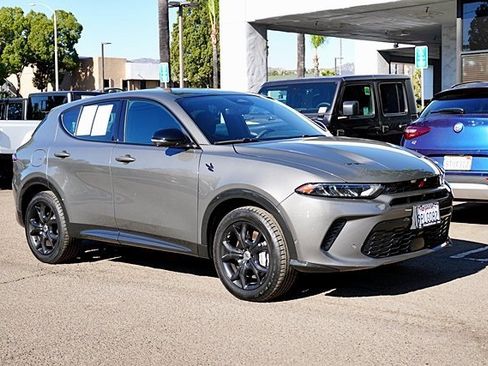 Certified 2024 Dodge Hornet R/T Plus w/ Tech Pack Plus w/o Parking image 6