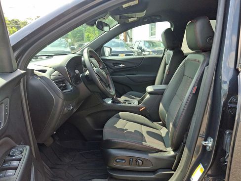 Certified 2023 Chevrolet Equinox RS w/ LPO, Floor Liner Package AWD/4WD image 13