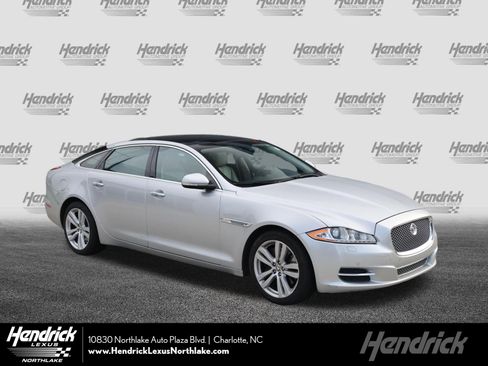 Used 2013 Jaguar XJ L Portfolio RWD image 1