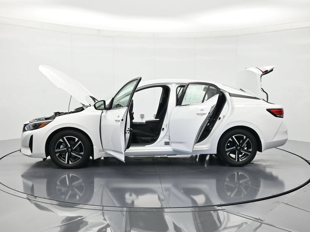 Certified 2024 Nissan Sentra SV FWD image 46