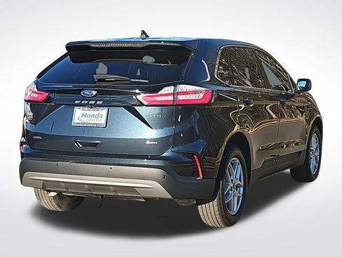 Used 2023 Ford Edge SEL w/ Convenience Package image 5