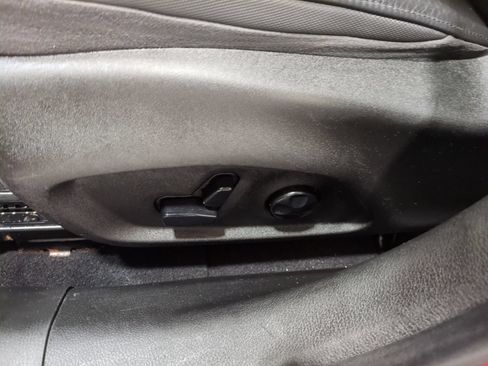 Used 2018 Jeep Renegade Trailhawk AWD/4WD image 16