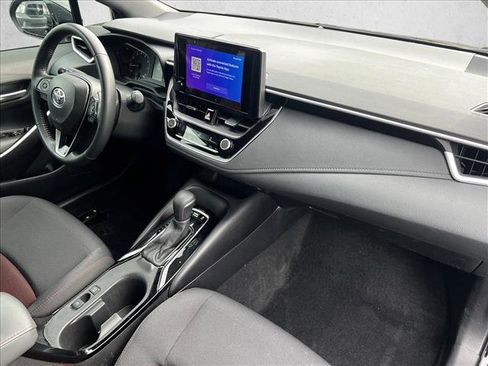 Certified 2025 Toyota Corolla SE image 23