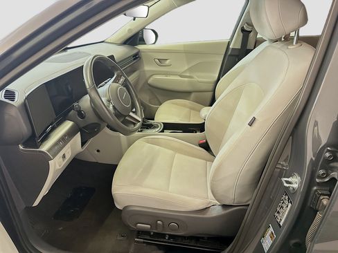 Used 2024 Hyundai Kona SEL AWD/4WD image 13