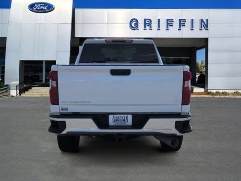 Used 2025 Chevrolet Silverado 2500 LT AWD/4WD image 8