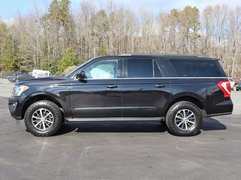 Used 2019 Ford Expedition Max XLT image 3