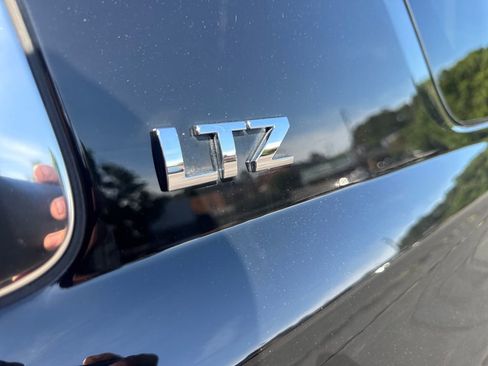Used 2016 Chevrolet Suburban LTZ AWD/4WD image 11