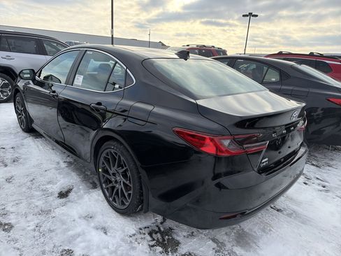 New 2026 Toyota Camry XLE image 5