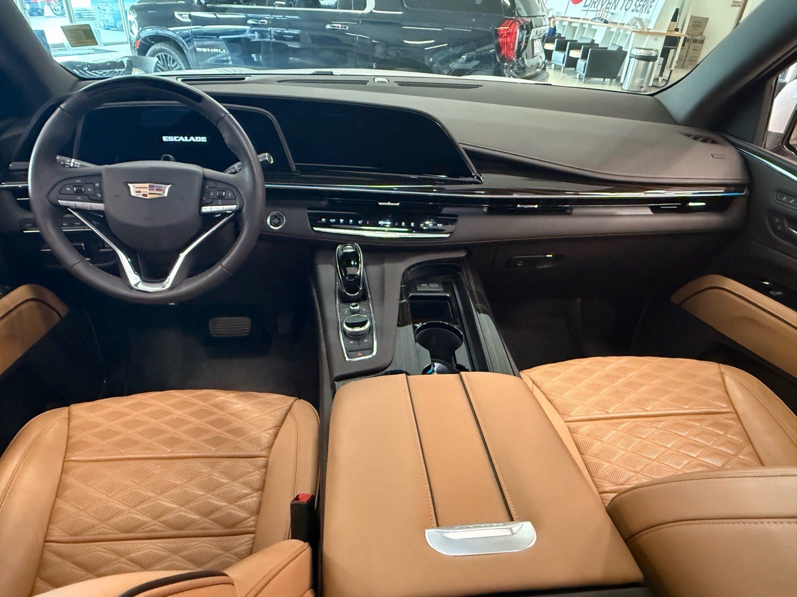 Used 2023 Cadillac Escalade Premium Luxury w/ Performance Package AWD/4WD image 8
