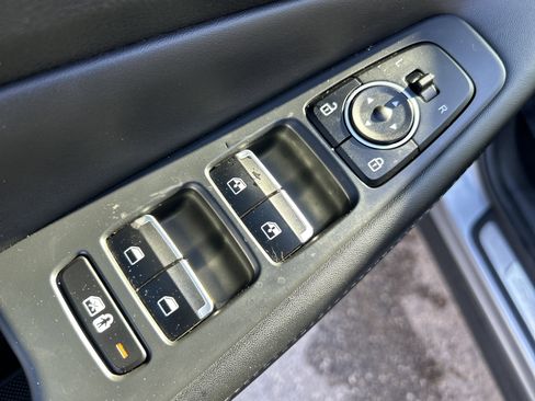 Certified 2023 Hyundai Santa Fe SEL Premium image 20