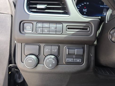 Used 2023 Chevrolet Tahoe RST w/ Luxury Package RWD image 35