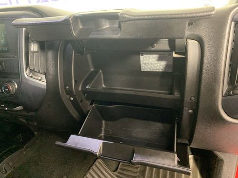 Used 2018 Chevrolet Silverado 1500 Custom w/ Custom Value Package image 41