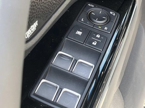 Used 2024 Lexus LX 600 F Sport AWD/4WD image 31
