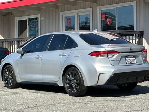Used 2024 Toyota Corolla SE FWD image 6