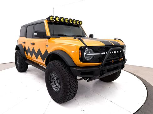 Used 2022 Ford Bronco Wildtrak AWD/4WD image 12