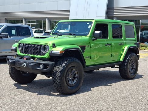Used 2025 Jeep Wrangler Unlimited Rubicon 392 AWD/4WD image 5