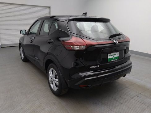 Used 2021 Nissan Kicks S FWD image 5