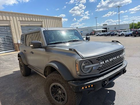 Used 2022 Ford Bronco Badlands AWD/4WD image 1