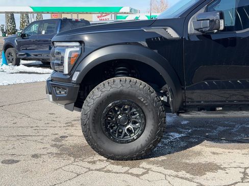 Used 2024 Ford F150 Raptor AWD/4WD image 12