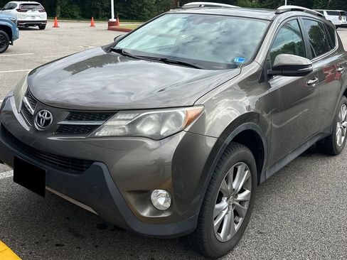 Used 2014 Toyota RAV4 Limited w/ Technology Package AWD/4WD image 1