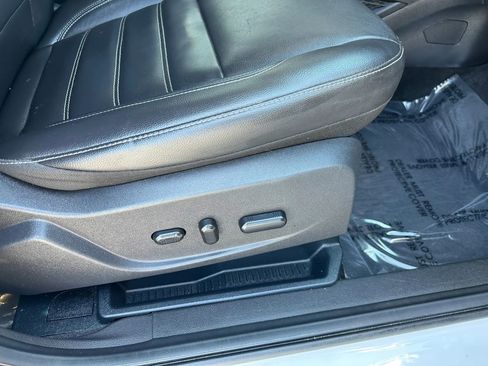 Used 2017 Ford Escape Titanium w/ Equipment Group 301A AWD/4WD image 36