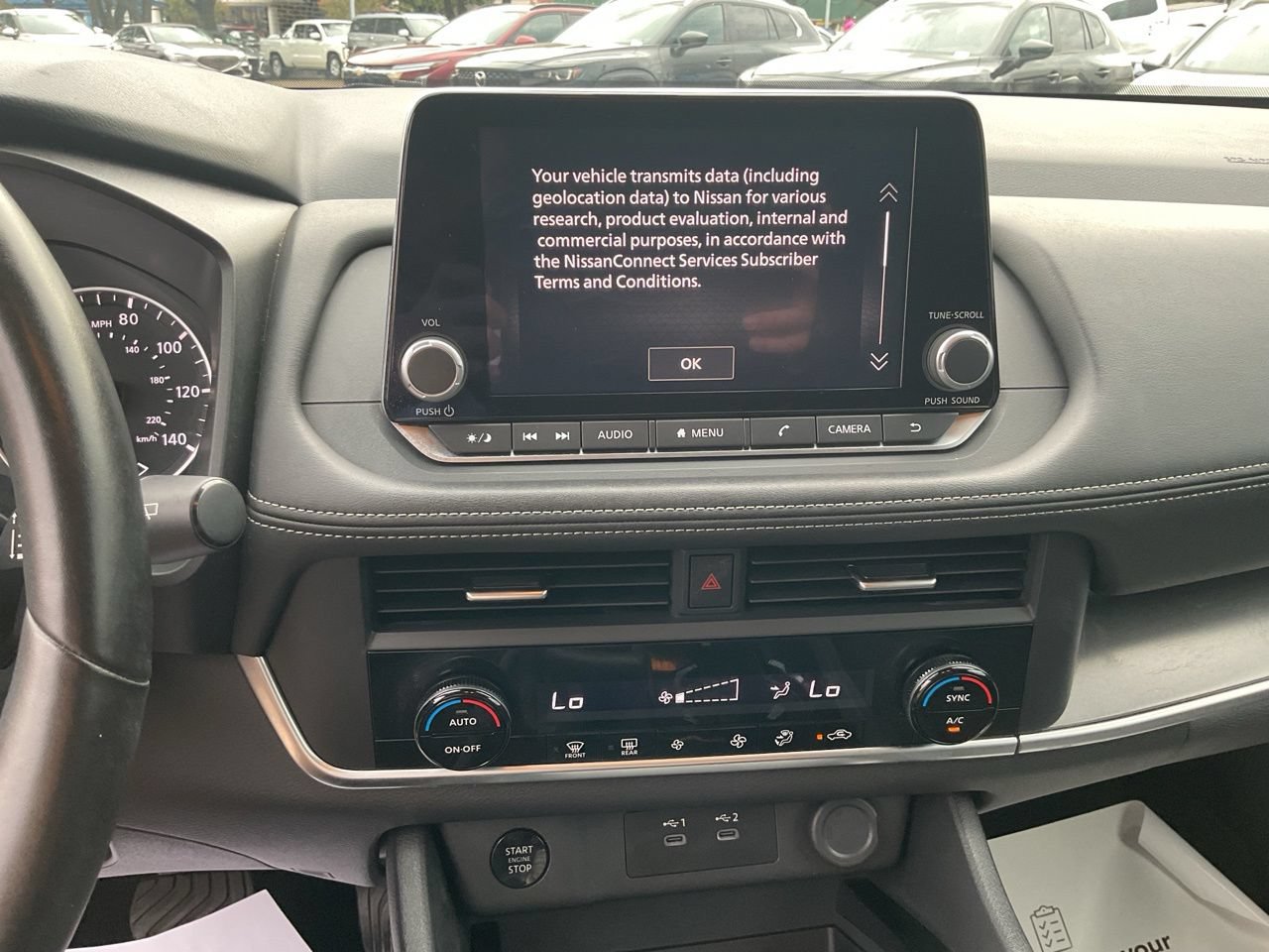 Used 2025 Nissan Rogue SV FWD image 27