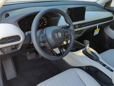New 2026 Honda HR-V LX image 3