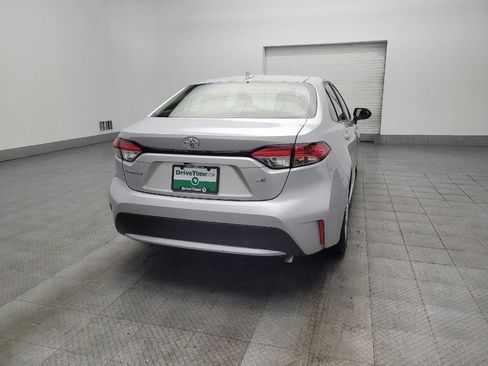 Used 2020 Toyota Corolla LE FWD image 7