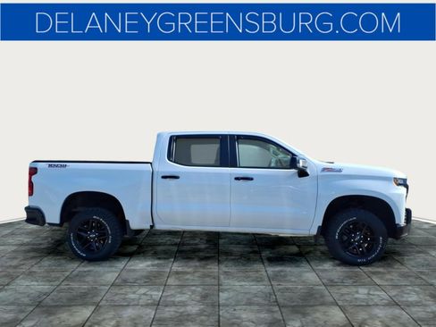 Used 2022 Chevrolet Silverado 1500 LT Trail Boss w/ Safety Package AWD/4WD image 2