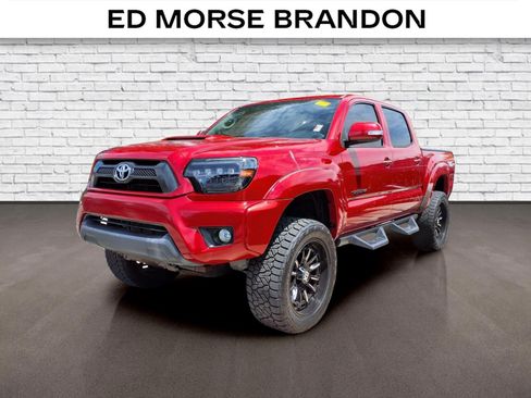 Used 2015 Toyota Tacoma PreRunner w/ TRD Sport Package RWD image 1