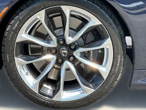 Used 2018 Lexus LC 500 Coupe w/ Sport Package RWD image 13