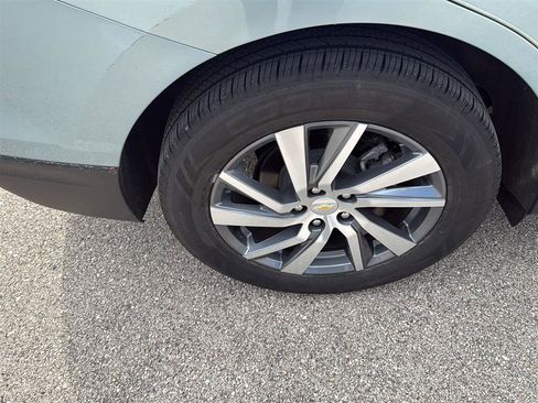 Used 2022 Chevrolet Equinox Premier image 15