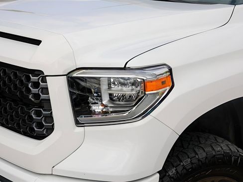 Used 2020 Toyota Tundra Platinum image 3