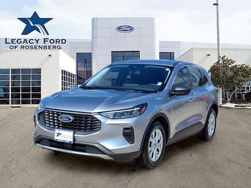 Certified 2024 Ford Escape Active w/ Tech Pack #1 FWD image 1