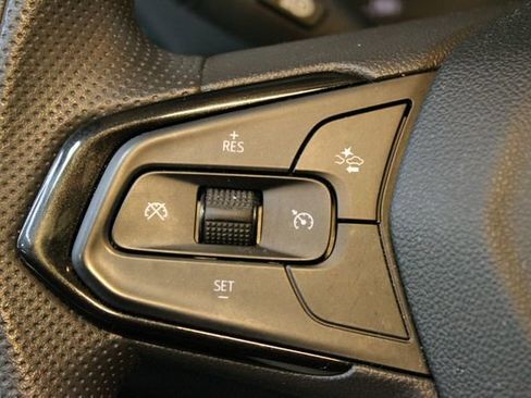 Used 2022 Chevrolet TrailBlazer LT w/ Convenience Package FWD image 19