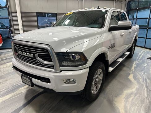 Used 2018 RAM 3500 Laramie Longhorn AWD/4WD image 38