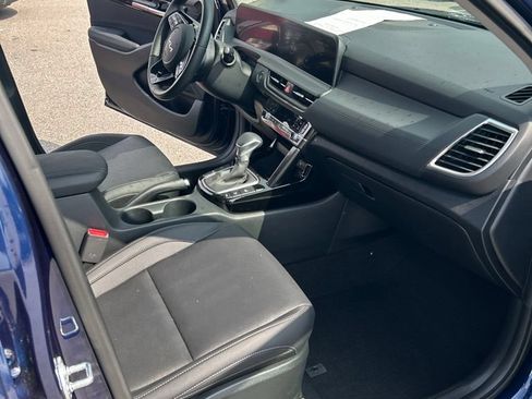 Used 2026 Kia Seltos EX w/ EX Sunroof Package FWD image 15