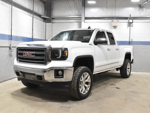 Used 2015 GMC Sierra 1500 SLT w/ SLT Preferred Package image 2