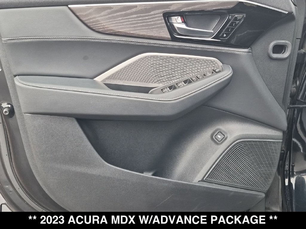 Used 2023 Acura MDX w/ Advance Package AWD/4WD image 26
