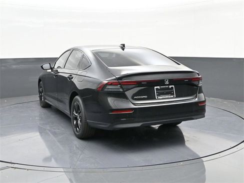 New 2025 Honda Accord SE image 8