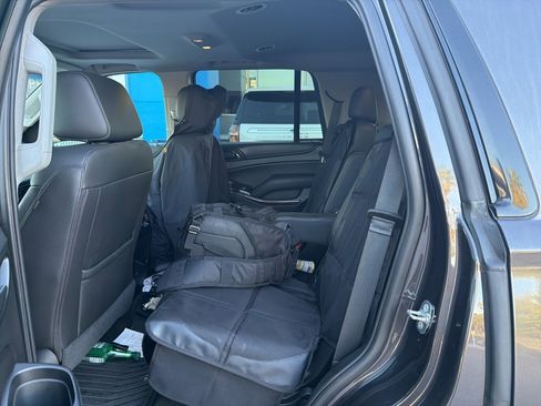 Used 2018 Chevrolet Tahoe LT w/ RST Edition image 19