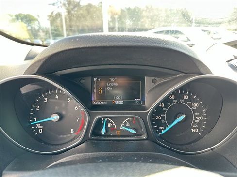 Used 2017 Ford Escape SE image 15