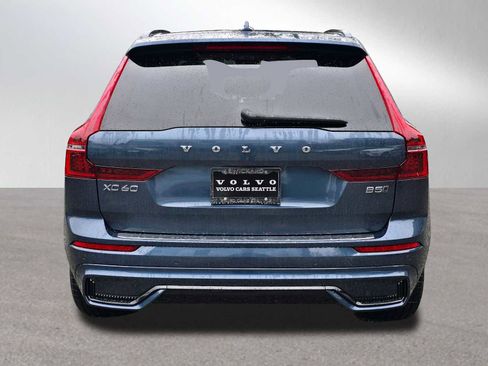 New 2026 Volvo XC60 B5 Plus w/ Protection Package Premier image 4