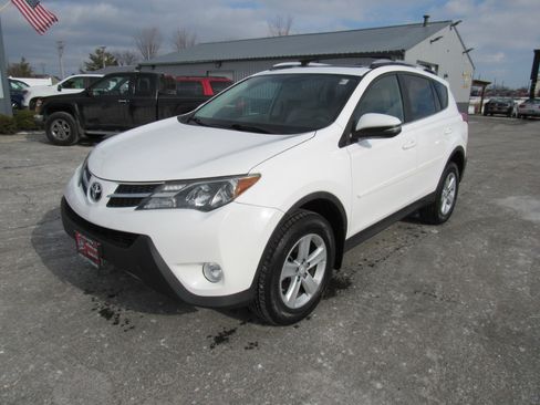 Used 2013 Toyota RAV4 XLE image 1